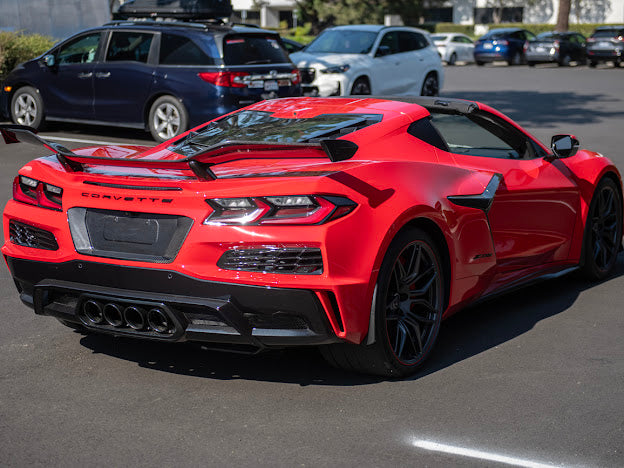 2020-UP CORVETTE C8 Z06 & E-RAY | CARBON FIBER LICENSE PLATE BACKING